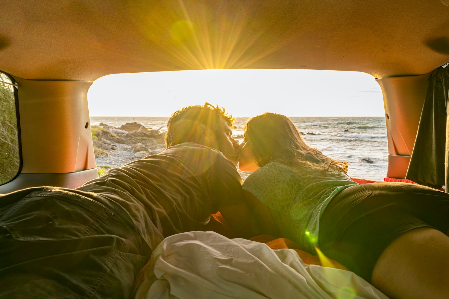 Nog nooit verteld: We hadden sex op vakantie met onze campingburen |  Margriet