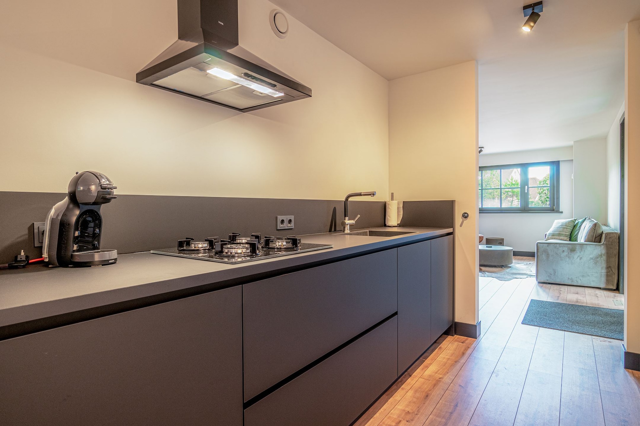wauw zo ziet het nieuwe huis van martien en erica meiland in noordwijk eruit