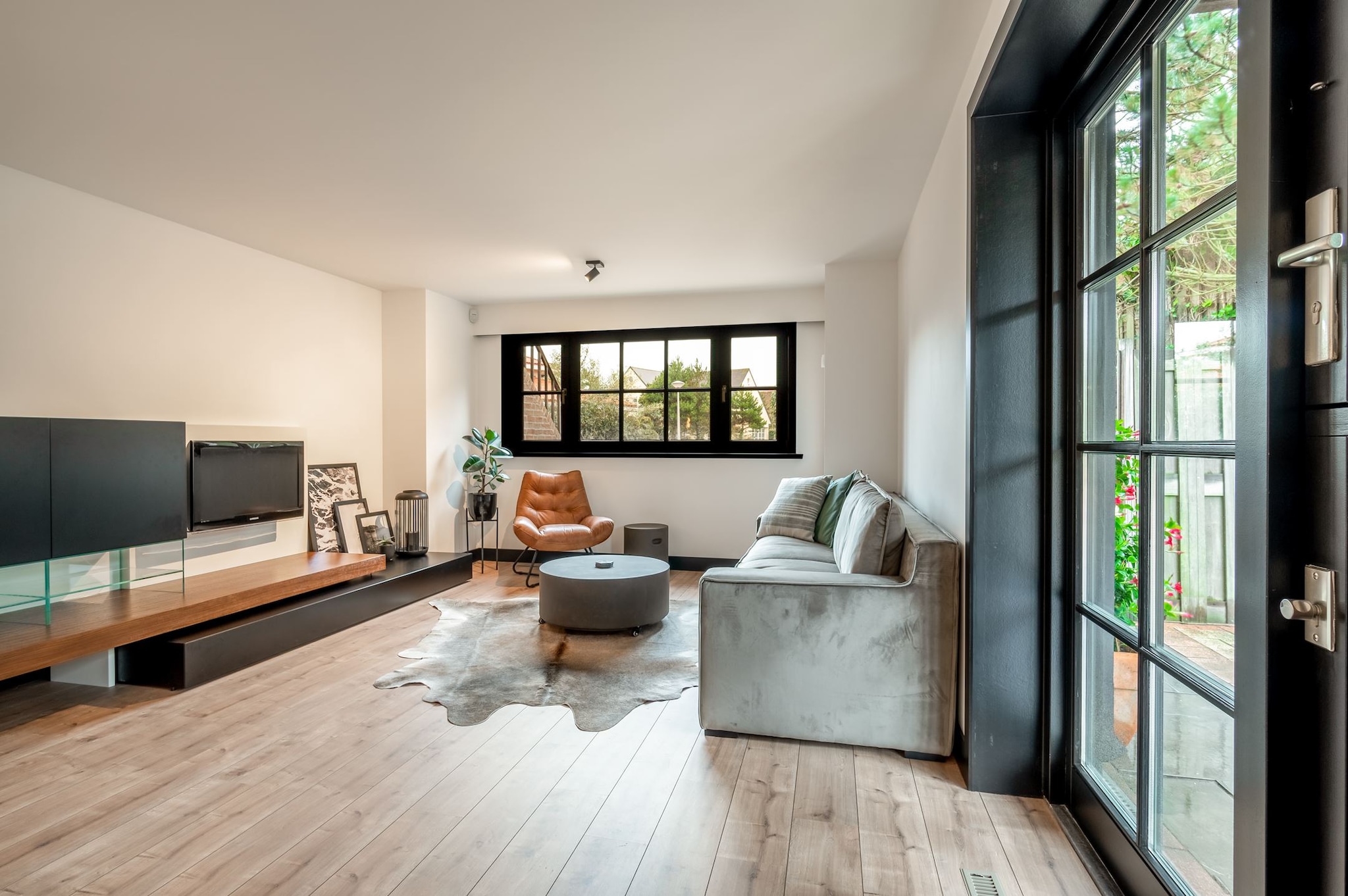 wauw zo ziet het nieuwe huis van martien en erica meiland in noordwijk eruit