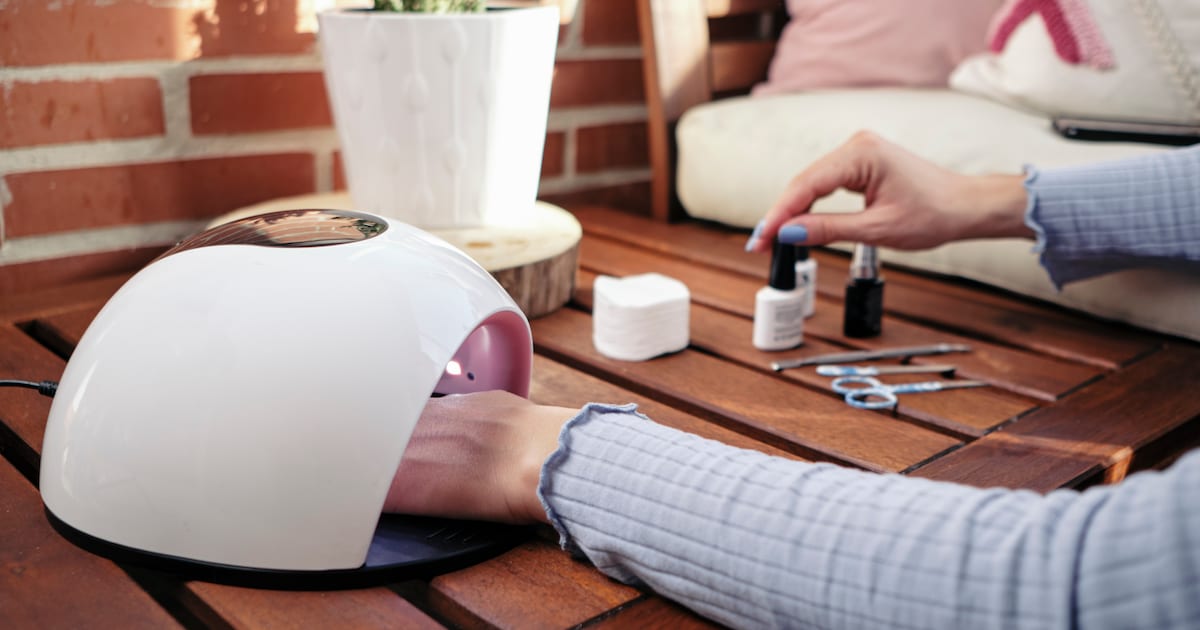 KWF Kankerbestrijding: beperk gebruik nageldrogers met uv-lamp