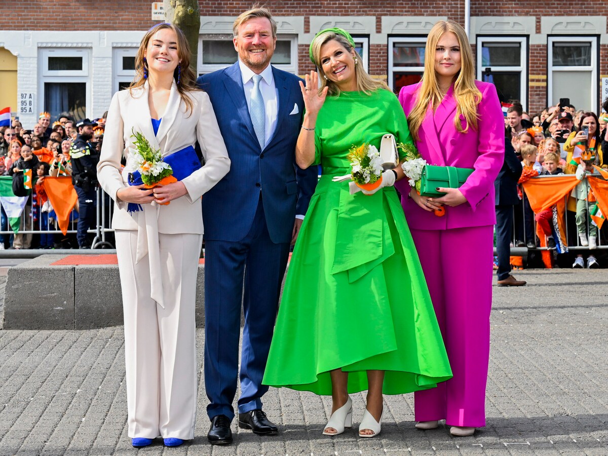 Koningsdag 2023 dit dragen koningin Maxima en de prinsessen Margriet