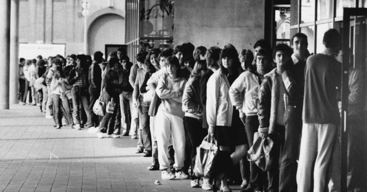 Weet je nog? Urenlang in de rij voor concertkaartjes