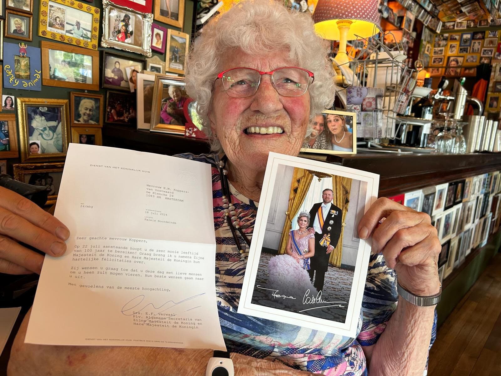Riek (100) werkt nog: ‘Ik sta al 85 jaar op de loonlijst’