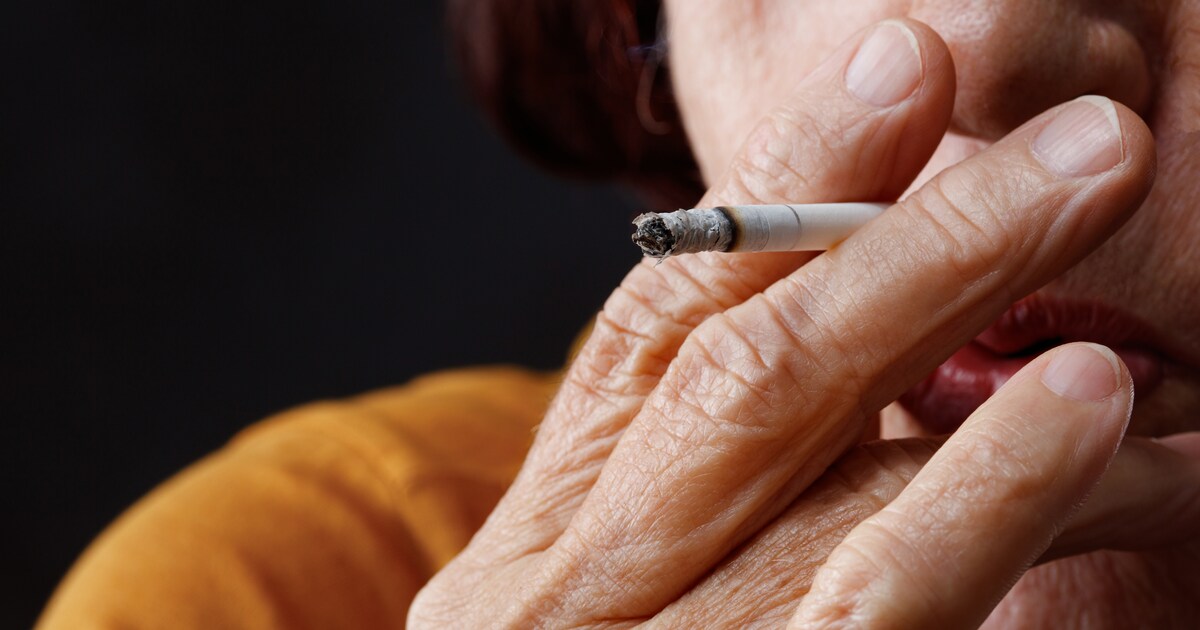 Adrienne (74) heeft COPD, maar rookt nog steeds